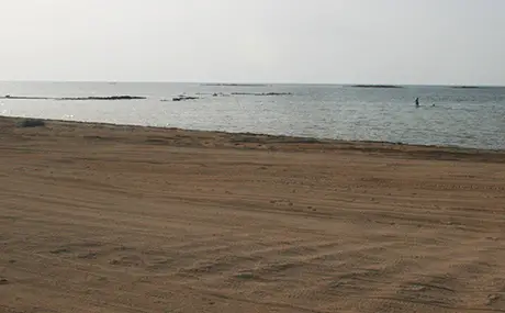 Zekreet Beach
