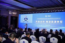 Al Kaabi hails energy relations between Qatar and China