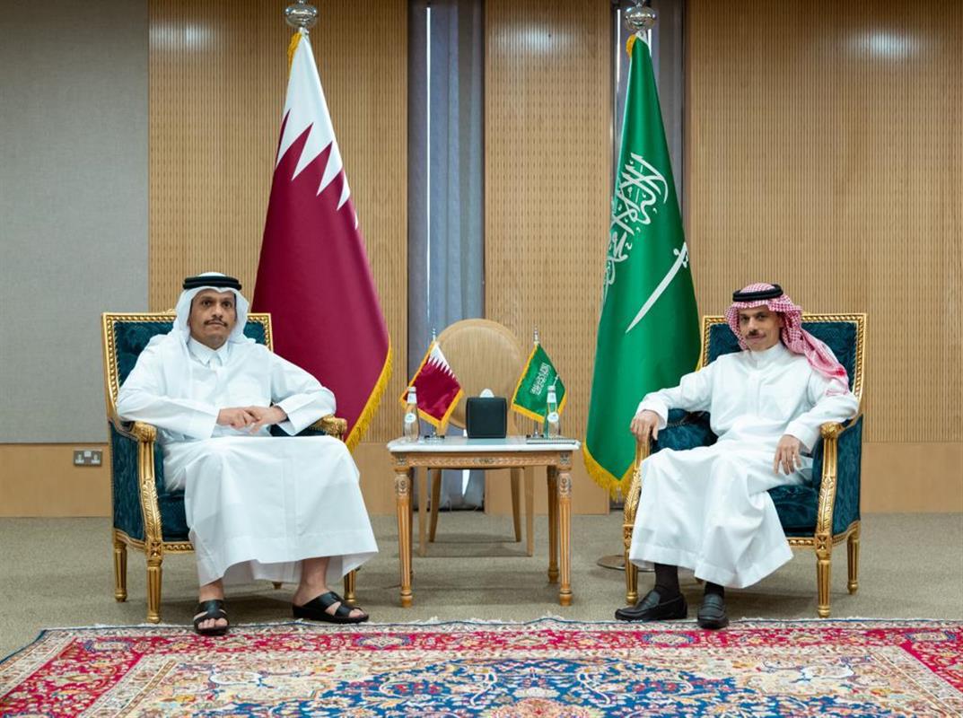 Qatar's foreign minister meets with Saudi counterpart