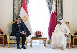 Qatar PM, Egypt PM discuss ways to boost ties